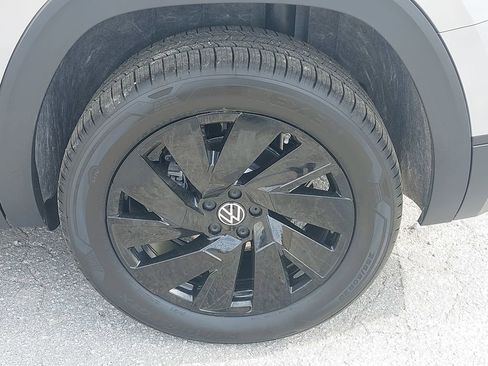 New 2026 Volkswagen Atlas SE AWD/4WD image 28
