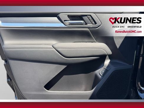 New 2026 GMC Terrain Elevation w/ Elevation Premium Package AWD/4WD image 21