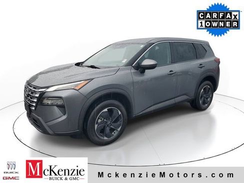 Used 2024 Nissan Rogue SV AWD/4WD image 2