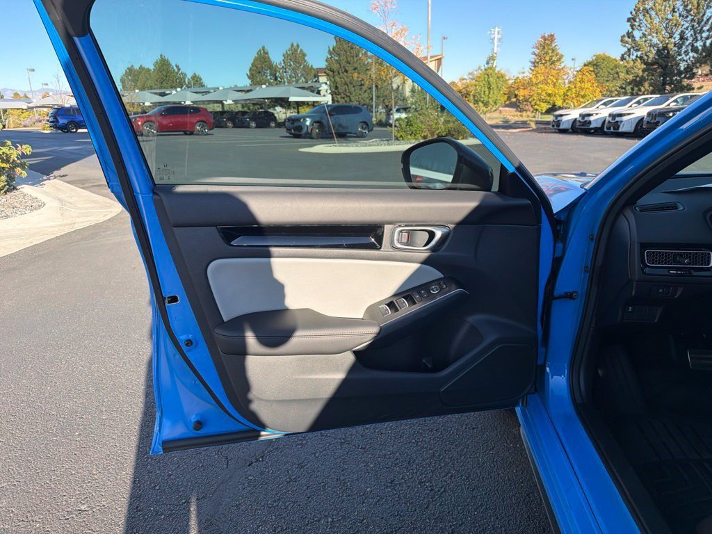Used 2026 Honda Civic Sport Touring image 9