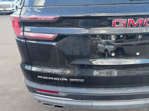 Used 2026 GMC Acadia Elevation w/ Elevation Premium Package AWD/4WD image 37
