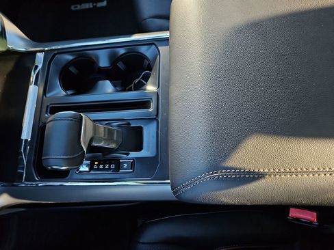 New 2025 Ford F150 Lariat w/ Equipment Group 501A Mid image 28