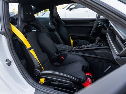 Used 2026 Porsche 911 GT3 image 49