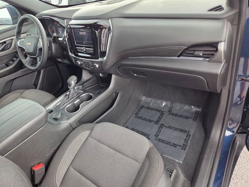 Certified 2023 Chevrolet Traverse LT image 17