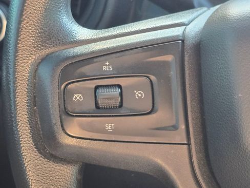 Used 2019 Chevrolet Silverado 1500 Custom Trail Boss w/ Custom Convenience Package AWD/4WD image 24