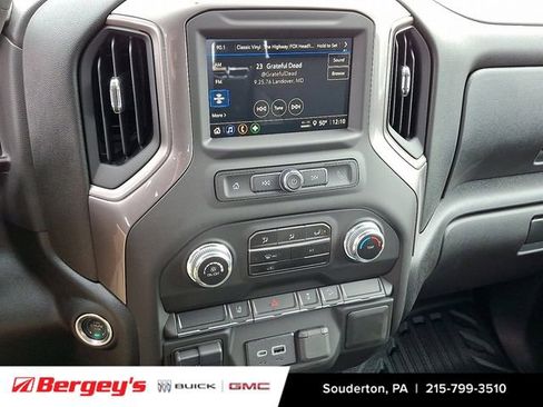 New 2025 GMC Sierra 3500 Pro w/ X31 Off-Road Package image 14