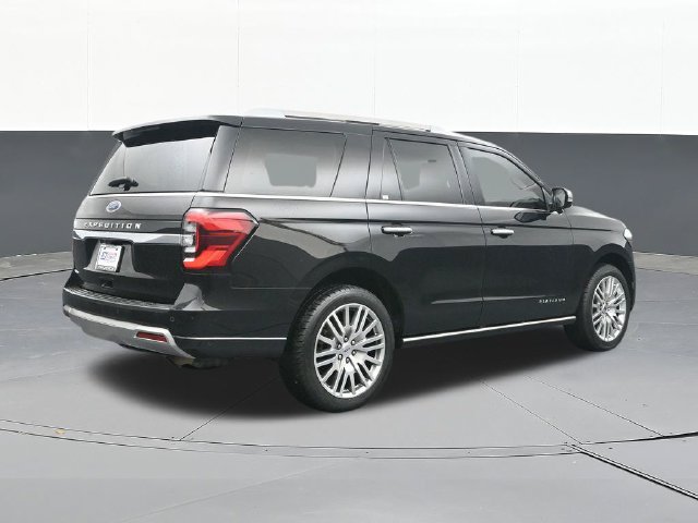 Used 2022 Ford Expedition Platinum AWD/4WD image 13