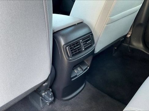 Used 2018 Honda CR-V EX image 12