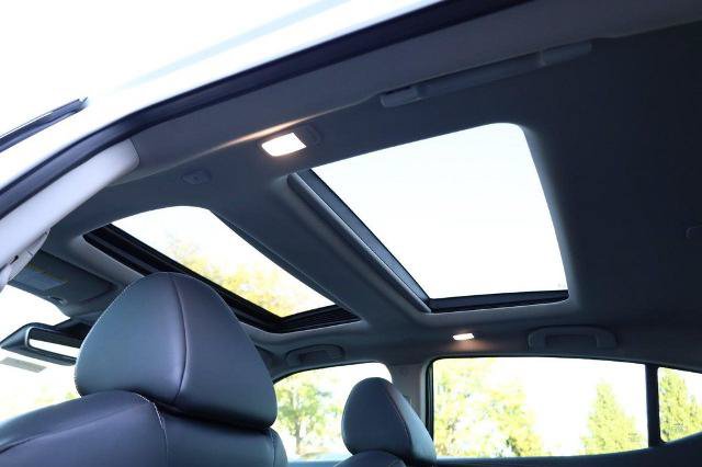 Certified 2023 Nissan Maxima Platinum w/ Sport Mat Group FWD image 23