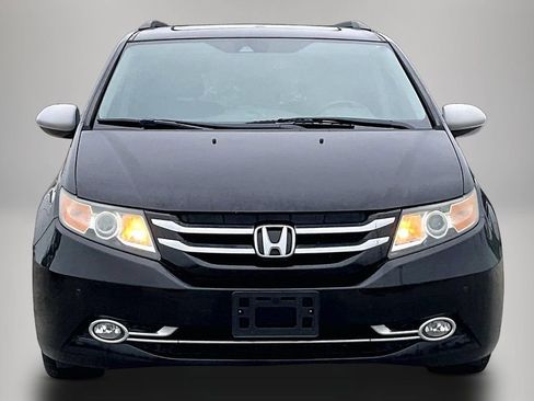 Used 2014 Honda Odyssey Touring image 3