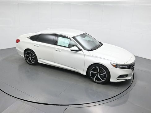 Used 2019 Honda Accord Sport image 38