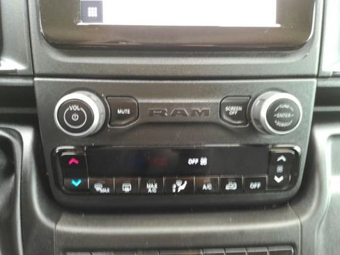 Used 2023 RAM ProMaster 2500 image 36