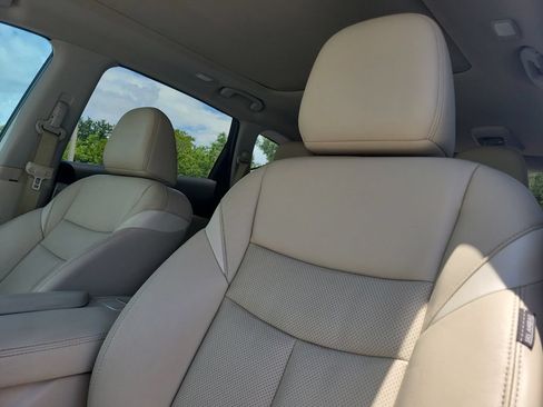 Used 2017 Nissan Murano Platinum w/ Platinum Technology Package FWD image 27