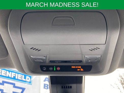 Used 2023 Chevrolet Equinox LT image 16