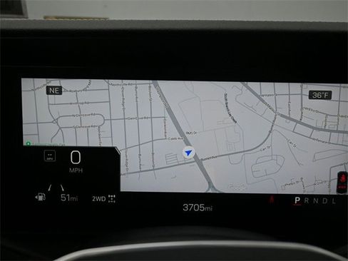 Used 2026 GMC Terrain Elevation w/ Elevation Premium Package image 12