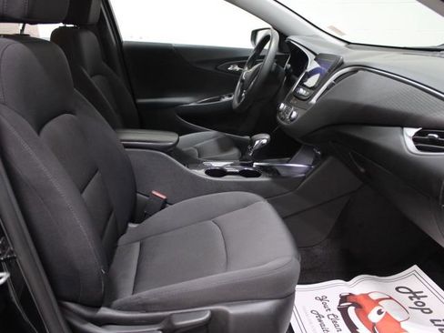 Used 2022 Chevrolet Malibu LT image 22