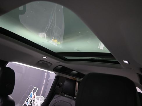 Used 2021 Land Rover Defender 110 S image 30