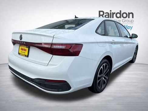 Used 2025 Volkswagen Jetta Sport FWD image 7
