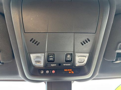 Used 2022 Chevrolet Equinox RS w/ RS Leather Package image 48