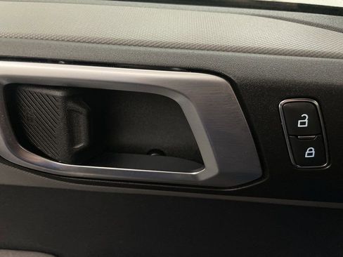 Used 2021 Ford Bronco Black Diamond w/ Sasquatch Package image 17