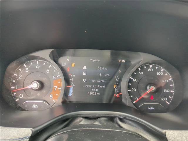 Used 2024 Jeep Compass Latitude AWD/4WD image 11
