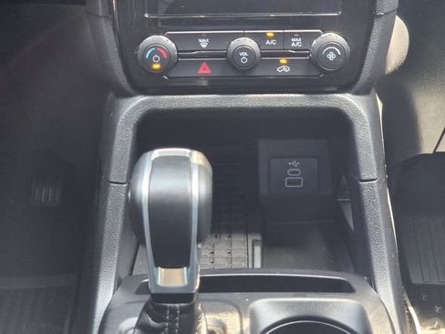 Used 2024 Ford Ranger XLT w/ Trailer Tow Package AWD/4WD image 14