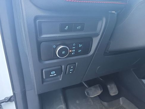 Used 2024 Ford Expedition Max Limited AWD/4WD image 14