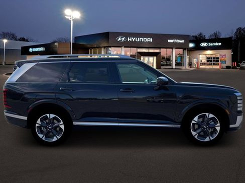 Used 2026 Hyundai Palisade Limited image 9