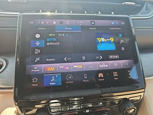 Certified 2025 Jeep Grand Cherokee L Limited w/ Luxury Tech Group II AWD/4WD image 38