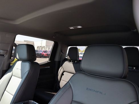 New 2026 GMC Sierra 1500 Denali image 17