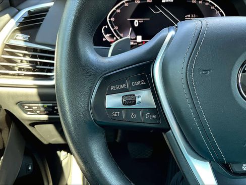 Used 2021 BMW X5 xDrive45e w/ Premium Package 3 image 23