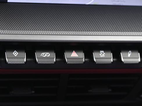 Used 2025 Porsche 911 Carrera image 28