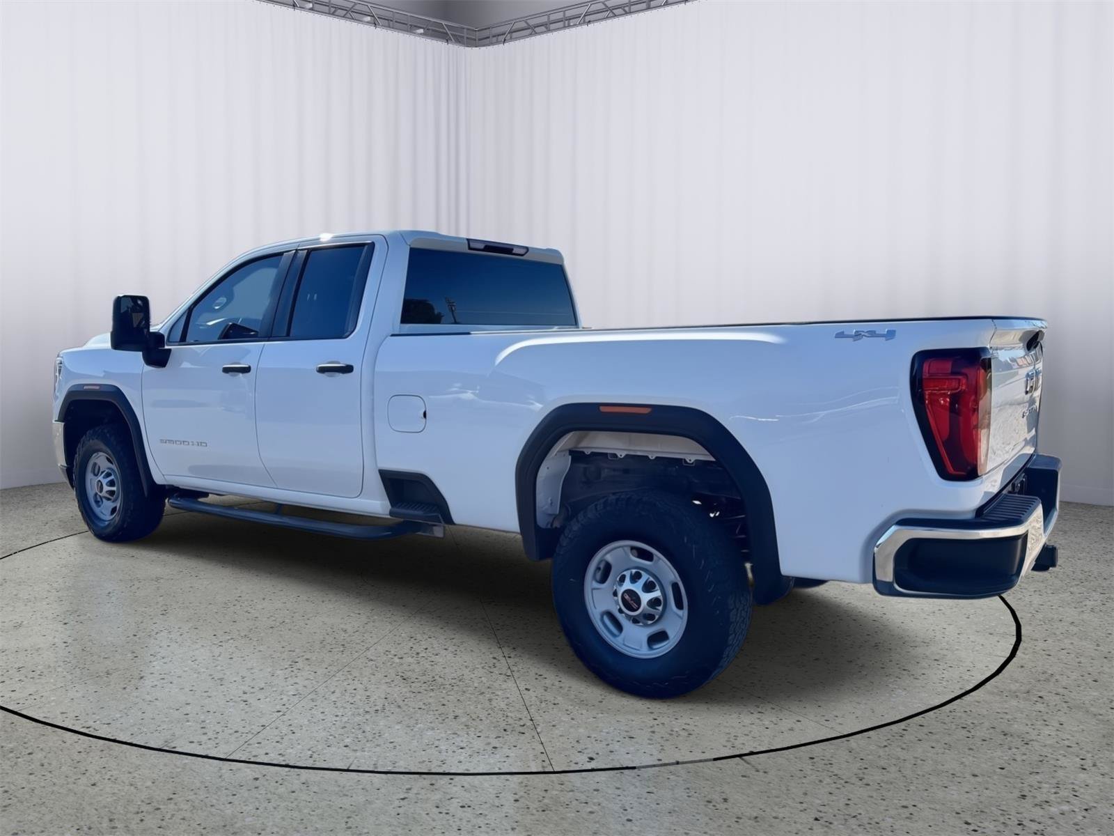 Used 2023 GMC Sierra 2500 Pro AWD/4WD image 10