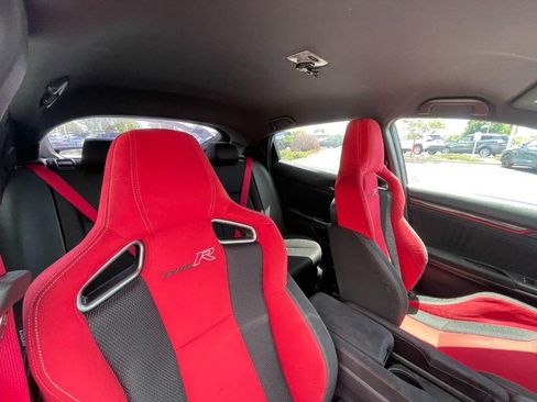 Used 2021 Honda Civic Type R image 9