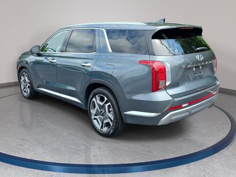 Used 2024 Hyundai Palisade Limited FWD image 7