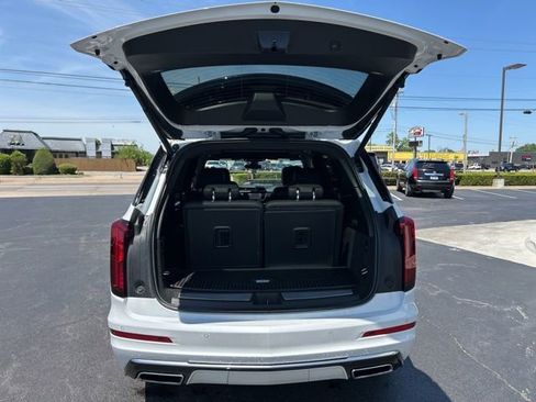 Used 2024 Cadillac XT6 Premium Luxury w/ LPO, Floor Liner Package AWD/4WD image 8