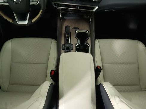 Used 2024 Lexus RX 350 Premium Plus image 16