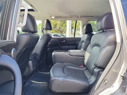 Used 2020 INFINITI QX80 Luxe w/ Proassist Package image 18
