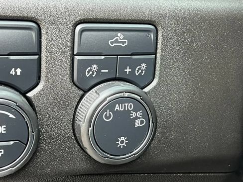 Used 2024 Chevrolet Silverado 1500 LT AWD/4WD image 22