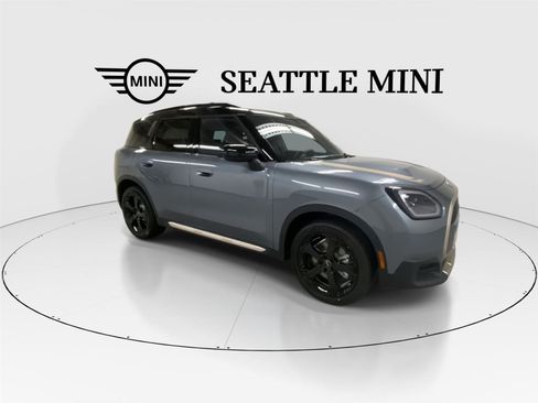 New 2026 MINI Cooper Countryman S w/ Comfort Package Max AWD/4WD image 2