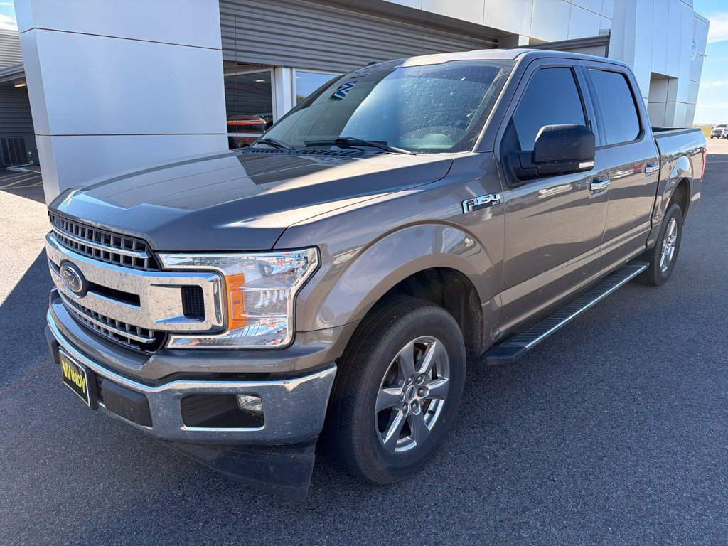 Used 2018 Ford F150 XLT w/ Equipment Group 301A Mid RWD image 2