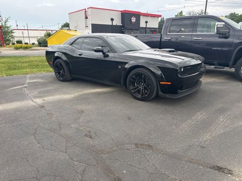 Used 2022 Dodge Challenger R/T Scat Pack RWD image 1