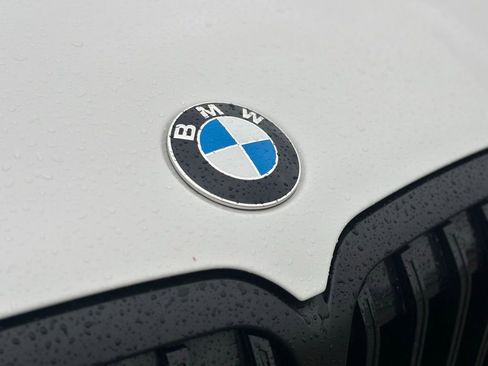 Certified 2025 BMW X7 xDrive40i w/ M Sport Package image 11