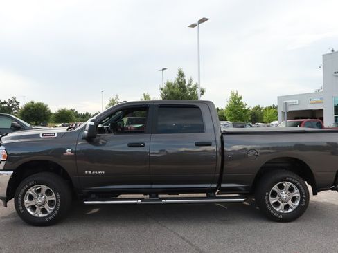 Used 2024 RAM 3500 Big Horn w/ Towing Technology Group AWD/4WD image 10