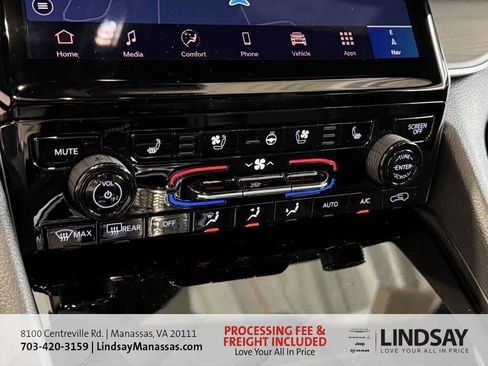 New 2025 Jeep Grand Cherokee Limited w/ Luxury Tech Group II AWD/4WD image 21