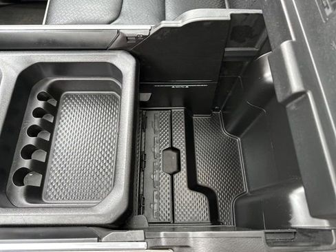 Used 2022 RAM 1500 Laramie image 31