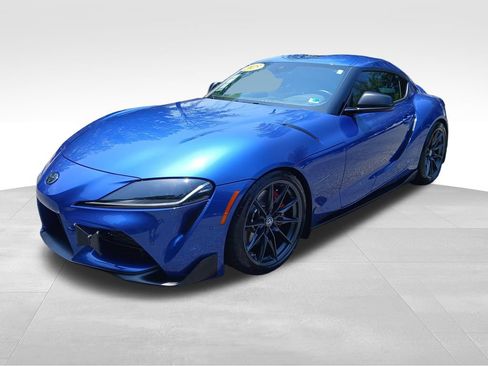 Used 2025 Toyota Supra Premium w/ Driver Assist Package RWD image 3