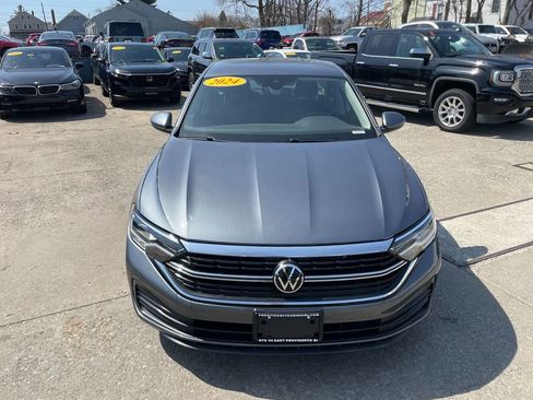 Used 2024 Volkswagen Jetta S FWD image 3