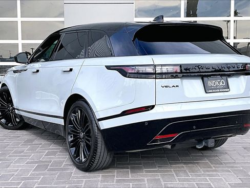 Used 2025 Land Rover Range Rover Velar Dynamic SE image 12