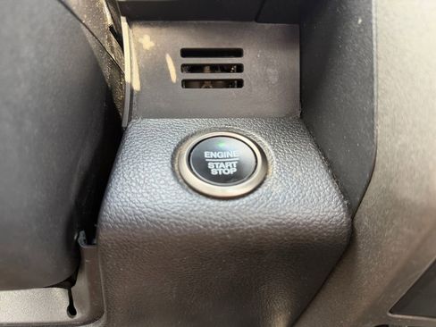 Used 2019 Ford F150 Raptor w/ Equipment Group 802A Luxury image 29